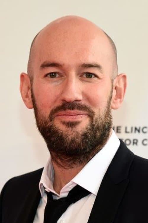 A portrait of Ben Palmer