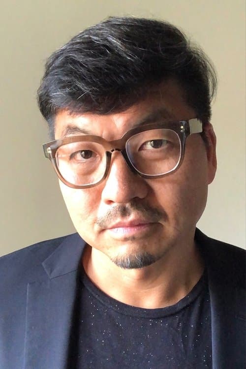 A portrait of Benson Lee