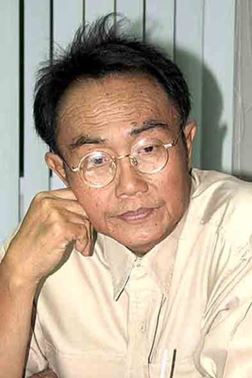 A portrait of Bhandit Rittakol