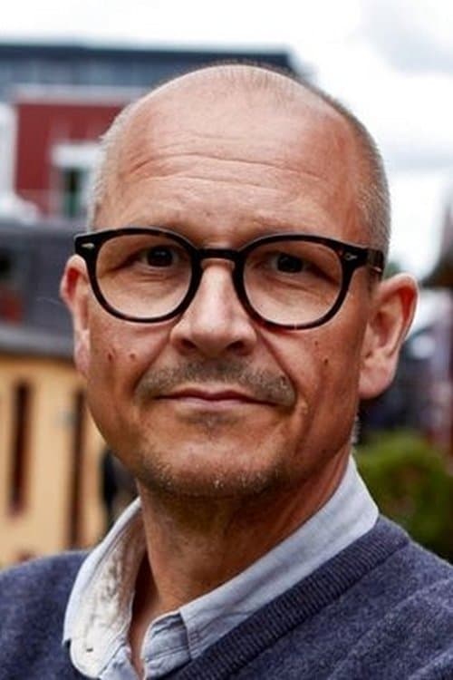A portrait of Birger Larsen