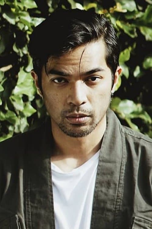 Bizael Tanasale photo