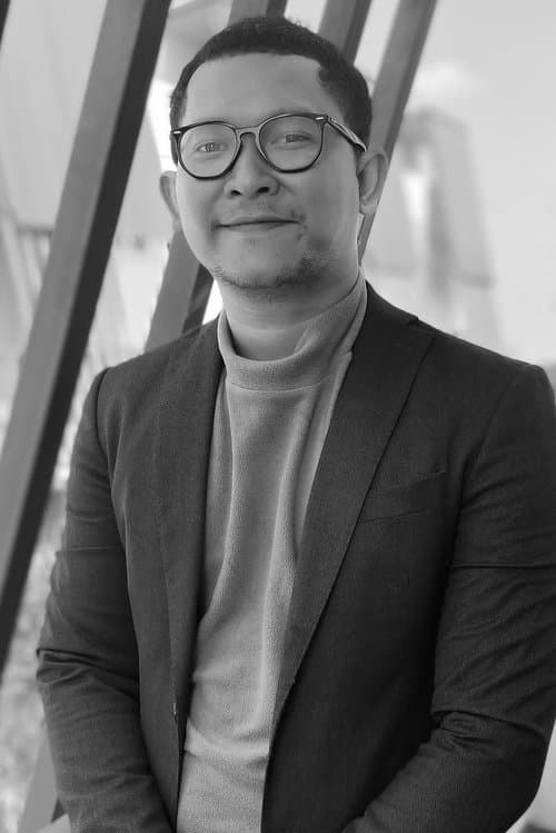 A portrait of Bobby Prasetyo