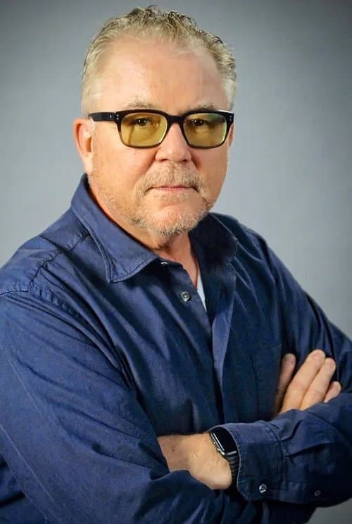 A portrait of Brad Turner