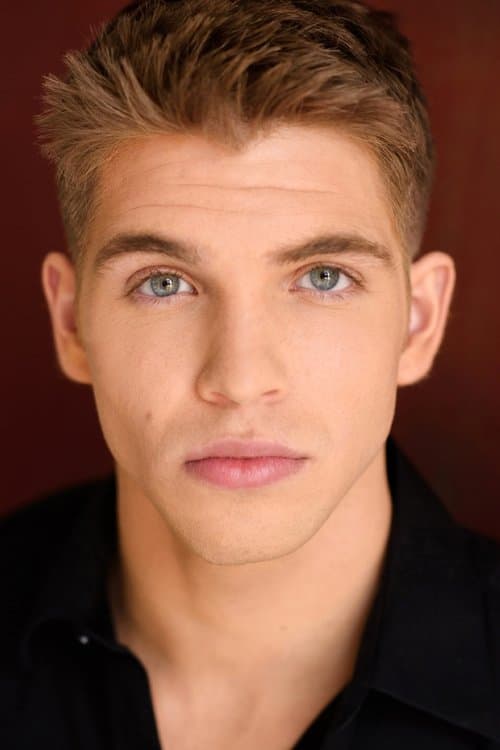 Bryson Powers photo