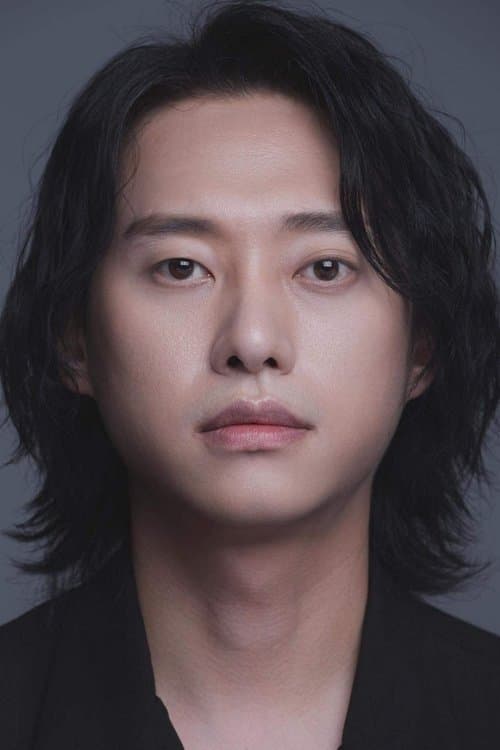 Byeon Dong-wook photo