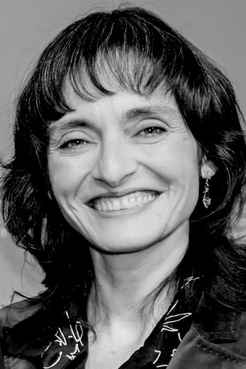 A portrait of Çagla Zencirci