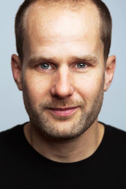 Callum Dixon photo