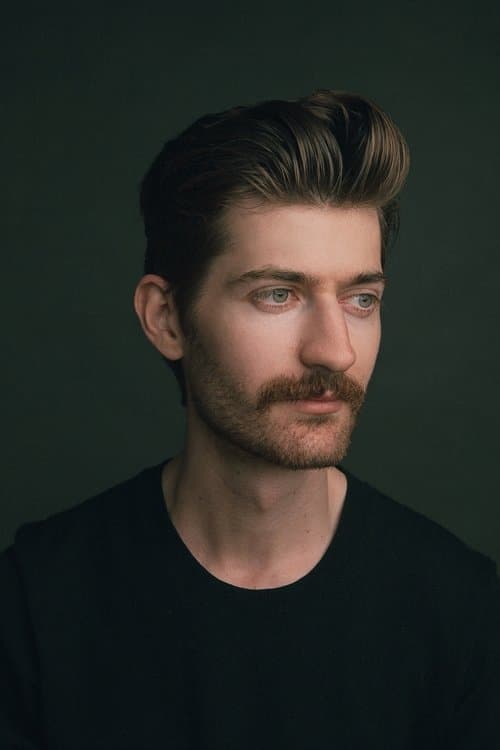 A portrait of Calvin Thomas
