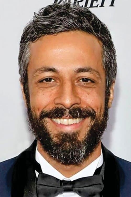 A portrait of Calvito Leal