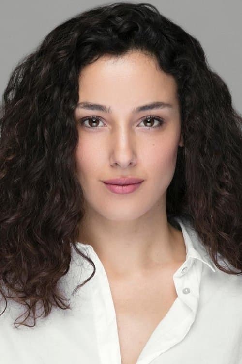 Cansu Tosun photo