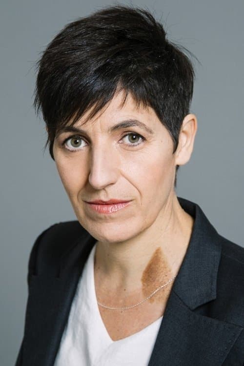 Carla Calparsoro photo