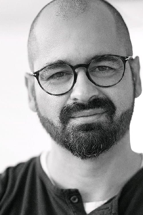 A portrait of Carlitos Ruiz Ruiz