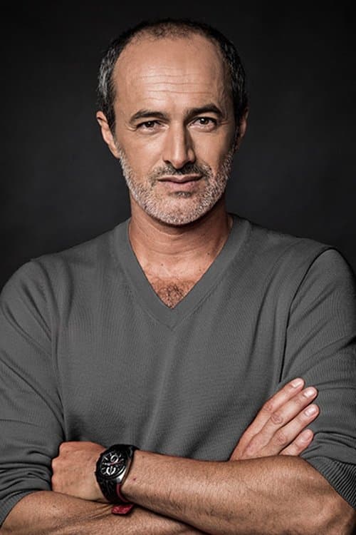 Carlos Alcántara photo
