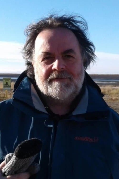 A portrait of Carlos Echeverría