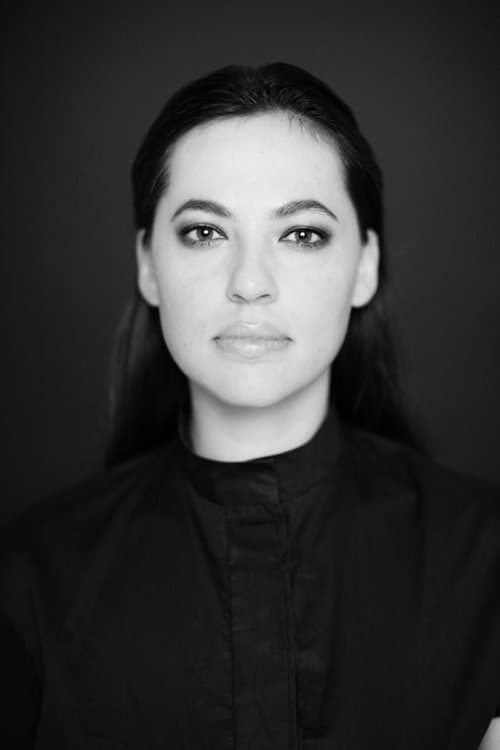A portrait of Caroline Monnet