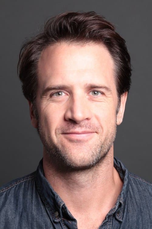 Carter Roy photo