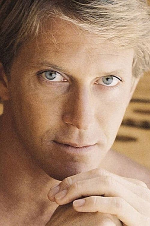 Casey Donovan photo