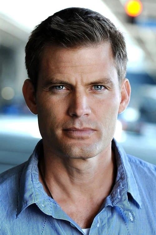Casper Van Dien photo