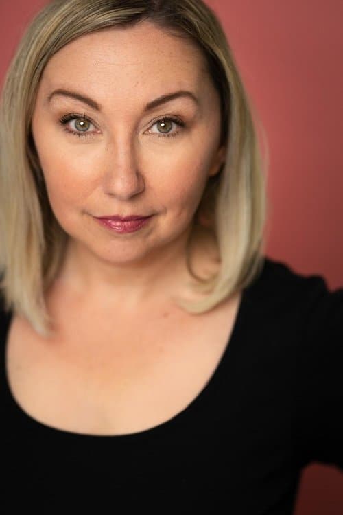 Catriona Leger photo
