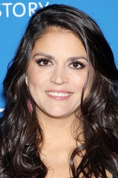 Cecily Strong photo