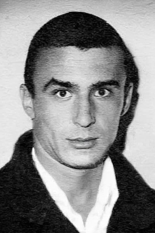 Cenk Er photo
