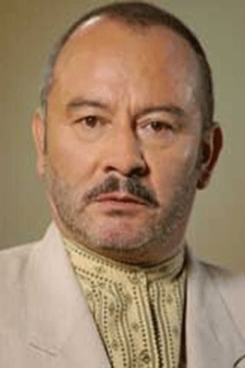 César Mora photo