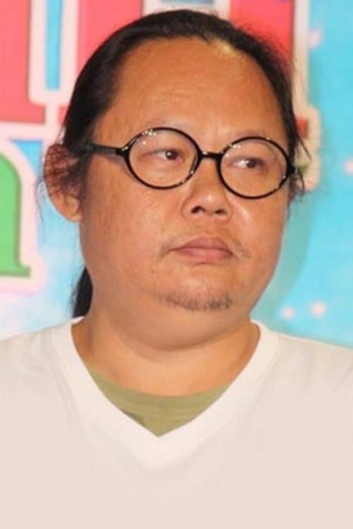 A portrait of Chalerm Wongpim