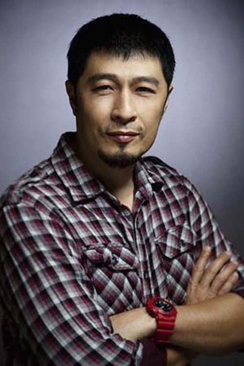 A portrait of Charlie Nguyen
