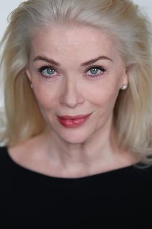 Charlotte Weston photo