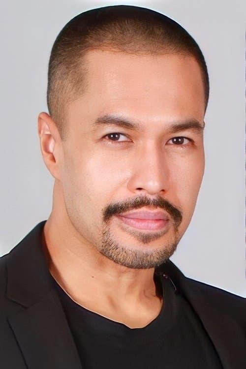Chartchai Ngamsan photo