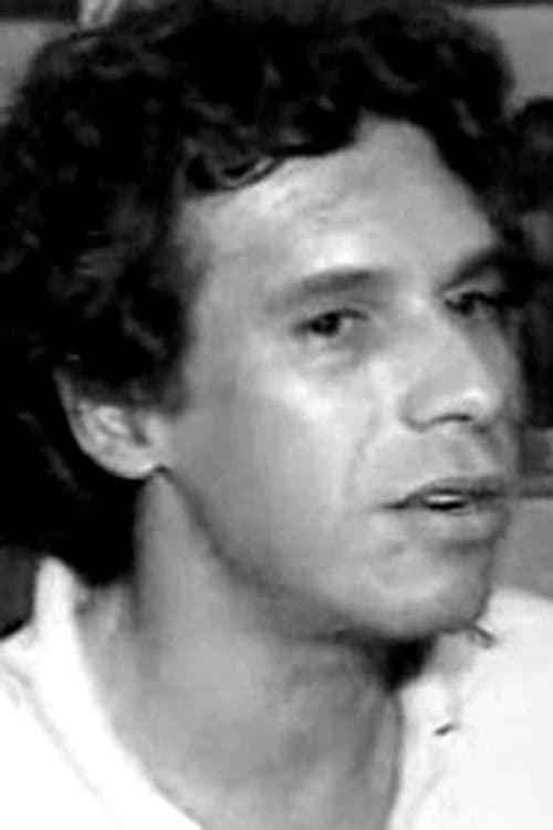 A portrait of Chico Botelho