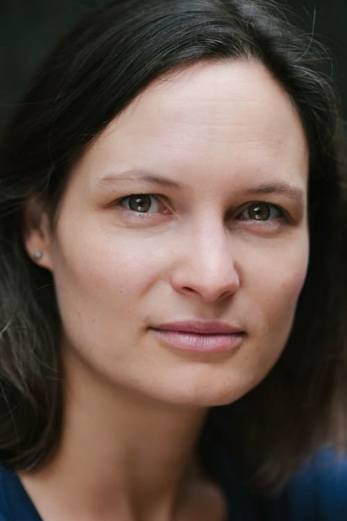Chloe Schwank photo
