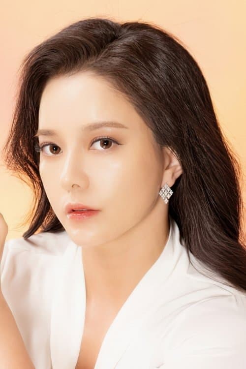 Choi Eun-ju photo