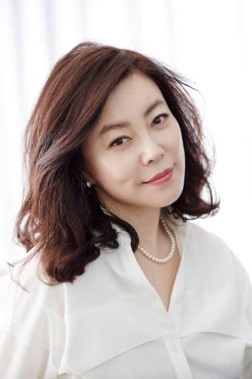 Choi Hwa-jeong photo