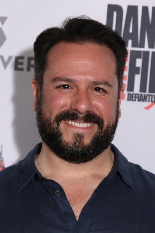 A portrait of Chris Wright