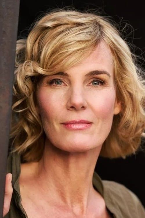 Chrissy Schulz photo
