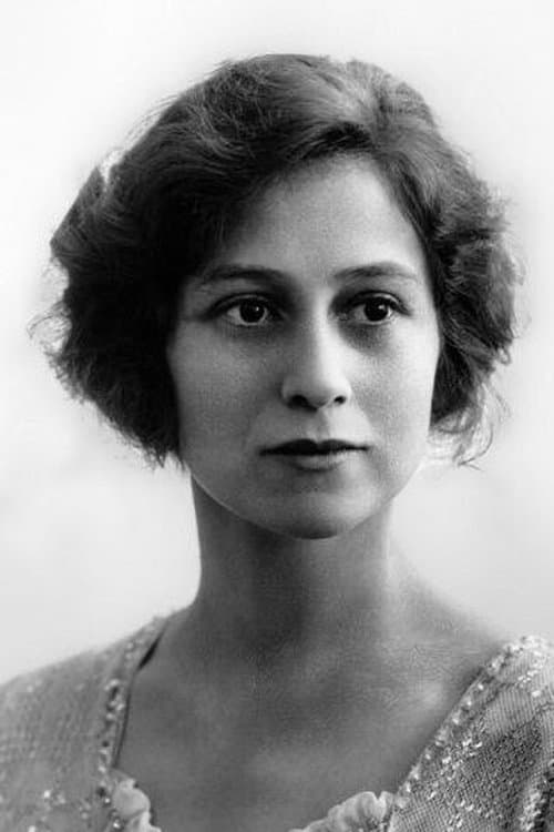 Christine Silver photo