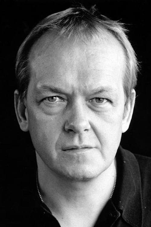 Christopher Fulford photo