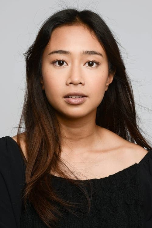 Cintya Dharmayanti photo