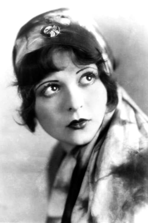 Clara Bow photo