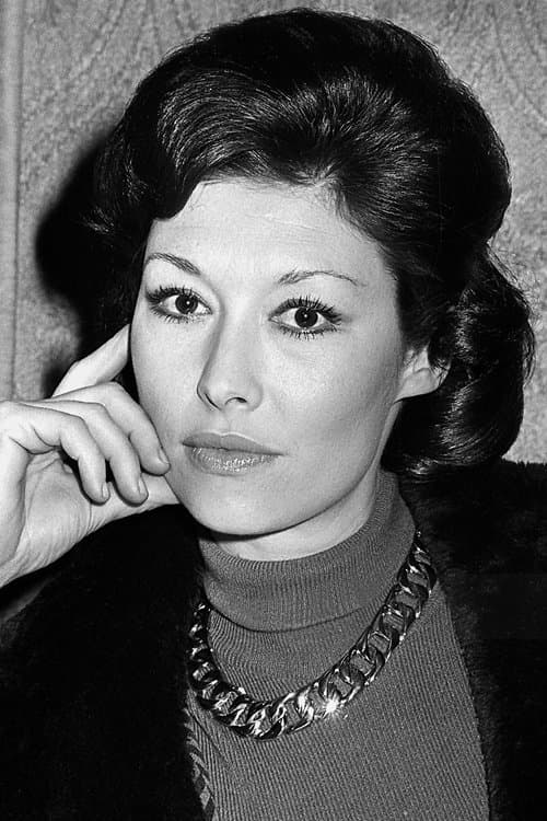 Claudia Gravy photo
