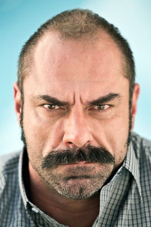 Conan Stevens photo