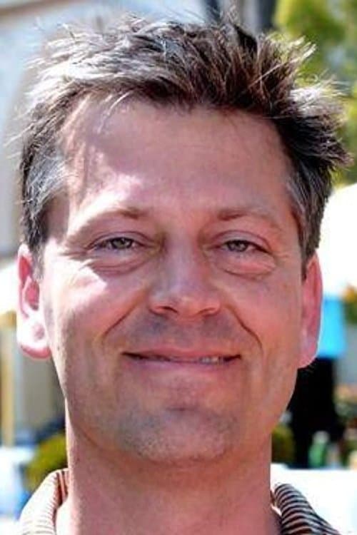 A portrait of Craig Bartlett