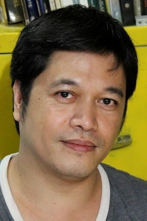 A portrait of Crisaldo Pablo