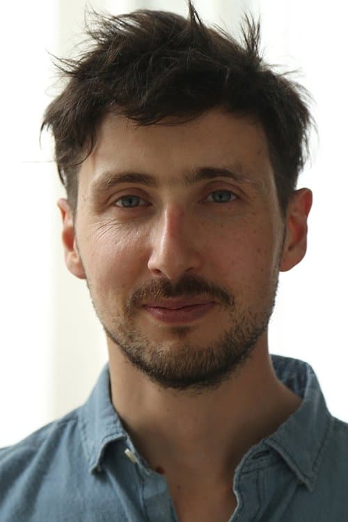 A portrait of Cristóbal León