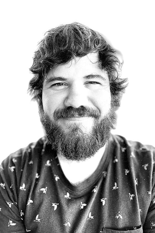 A portrait of Curt Lobb