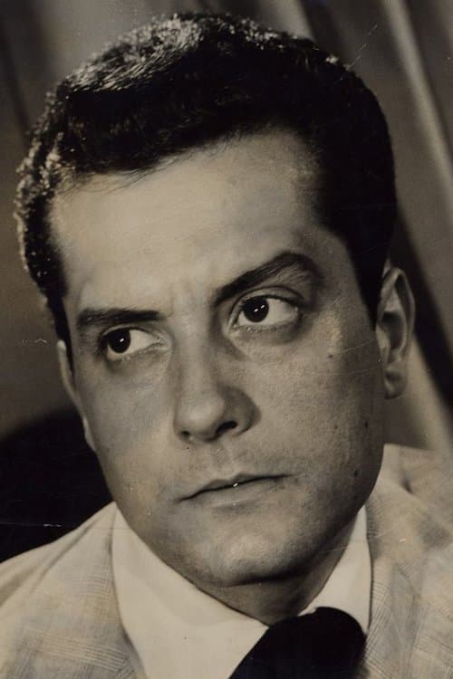 A portrait of Cyll Farney