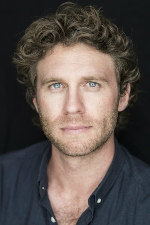 Damien Avery photo