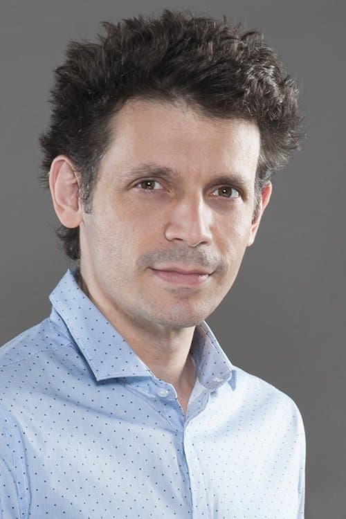 A portrait of Daniel Burman