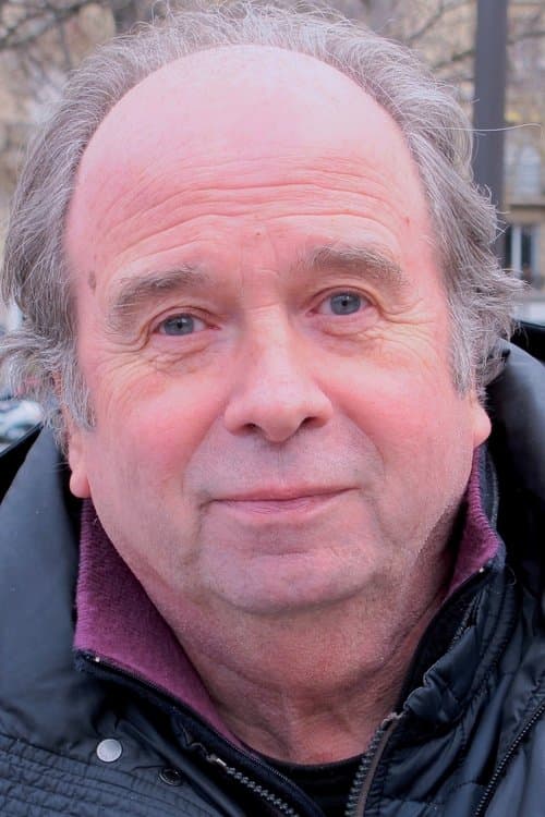 A portrait of Daniel Janneau